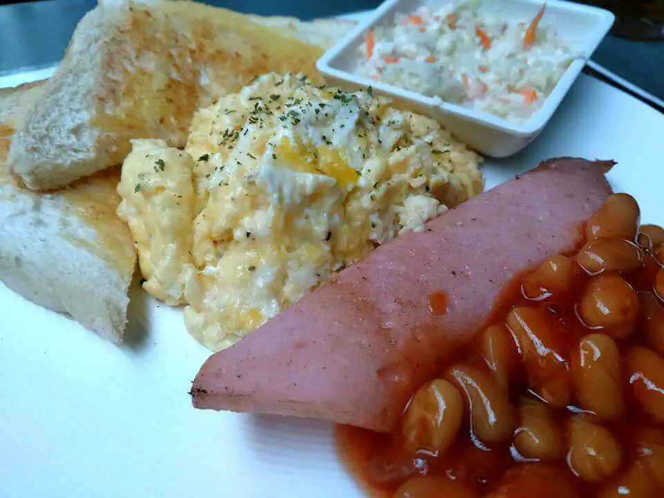 3 Lokasi American Breakfast Di Kuching