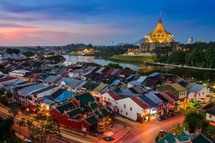 Pelayar Dari Australia Ini Kongsikan Mengapa Beliau Cintakan Kuching
