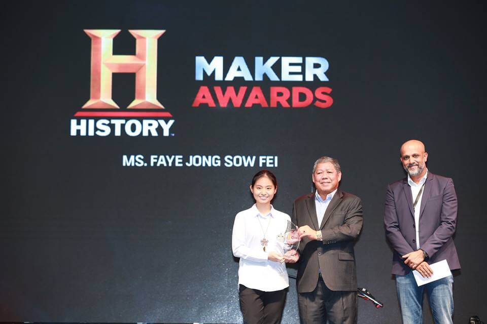 Pelajar 19 Tahun Dari Kuching Penerima History Maker Award Di History Con 2017