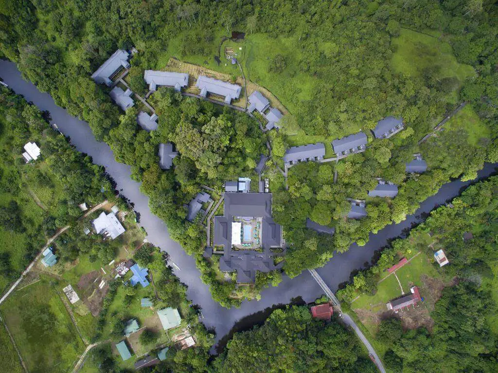 3 Resort Dalam Hutan Hujan Tropika Yang Anda Perlu Cuba Di Sarawak 3 Resort Dalam Hutan Hujan Tropika Yang Anda Perlu Cuba Di Sarawak