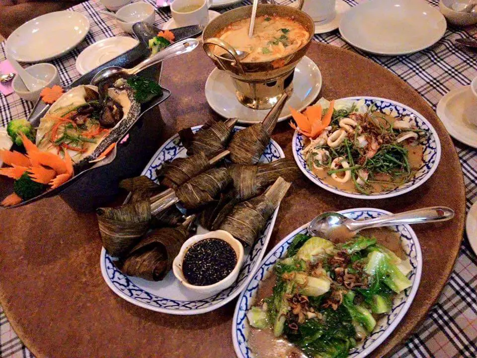 4 Restoran Thailand Yang Anda Perlu Cuba Di Kuching