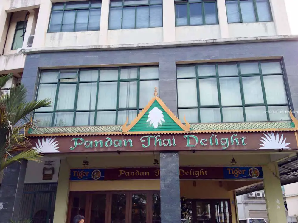 4 Restoran Thailand Yang Anda Perlu Cuba Di Kuching
