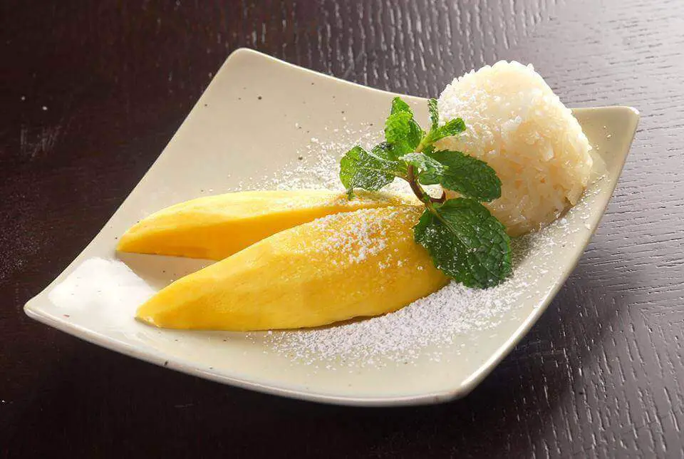 4 Restoran Thailand Yang Anda Perlu Cuba Di Kuching