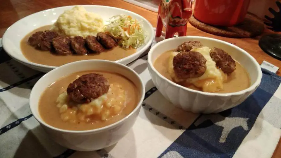 Medan Selera Terbaru, Food Parade Kini Dibuka Di Saradise Kuching Medan Selera Terbaru, Food Parade Kini Dibuka Di Saradise Kuching