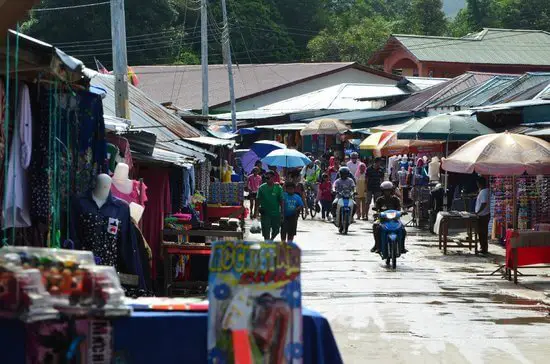 10 Tempat Menarik Yang Anda Perlu Kunjungi Di Sarawak Tahun Ini