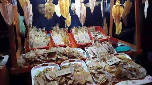 5 Makanan Yang Anda Perlu Cuba Ketika Bulan Ramadhan Di Kuching
