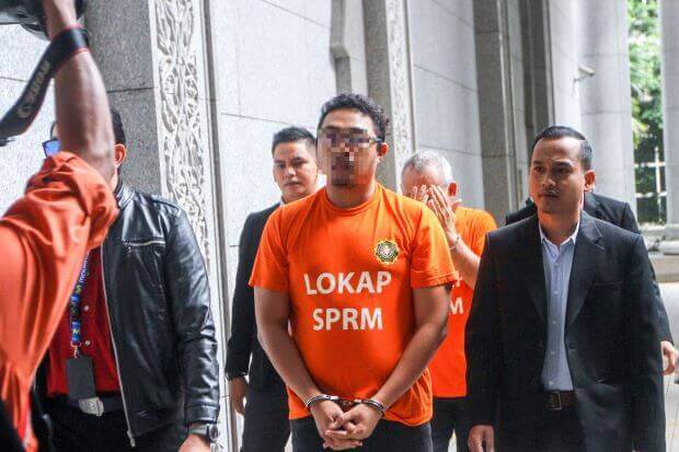 2 Lelaki Dari Sarawak Direman Berhubung Projek Solar Sekolah Di Pedalaman