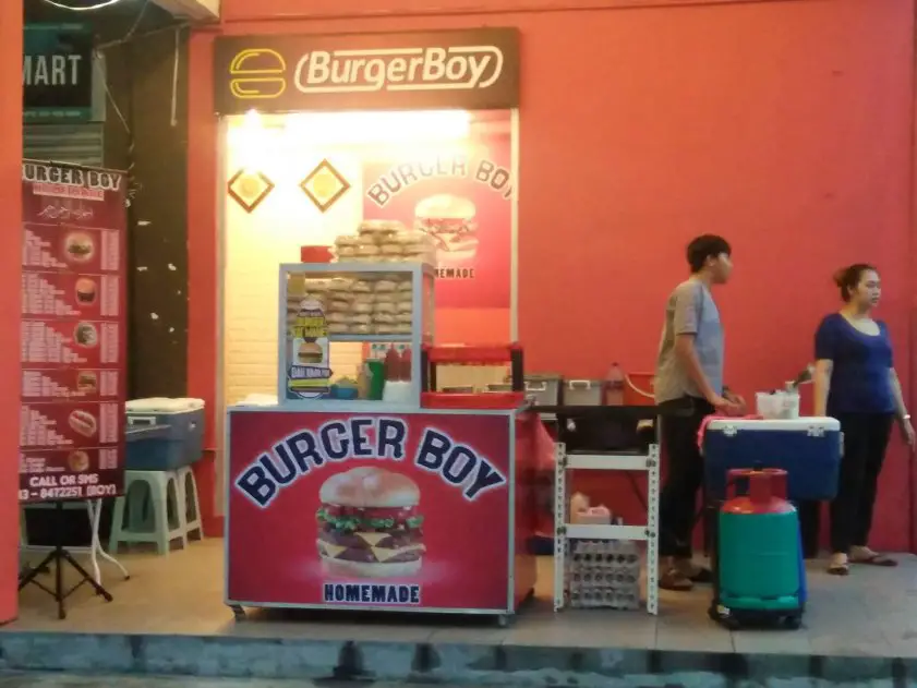 Port Burger Legend Yang Anda Perlu Cuba Di Kuching