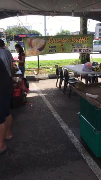 Port Durian Di Kuching Yang Anda Mesti Terjah
