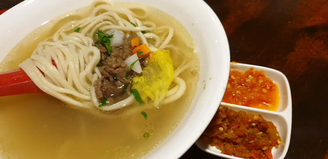 La Mian Mi Tarik Kuching, Mi Tarik Halal Di Kuching