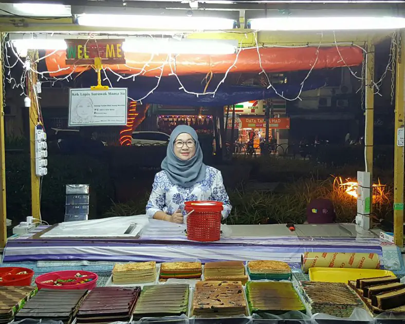 Bukan Biasa-Biasa, Ini 4 Kedai Kek Lapis Sarawak Yang Highly Recommended Di Kuching