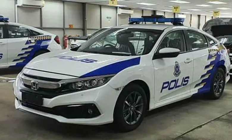 Polis Sarawak Terima 27 Kereta Peronda, Honda Civic 1.8S Kini Kegunaan MPV
