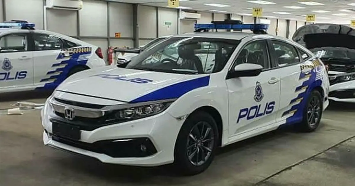 Polis Sarawak Terima 27 Kereta Peronda, Honda Civic 1.8S ...