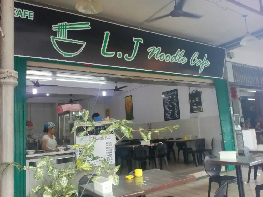 4 Kedai Mee Kolo Terbaik Di Kuching Yang Anda Harus Cuba