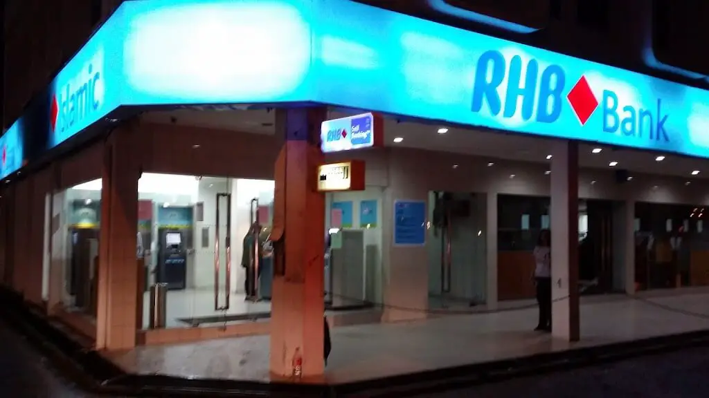 Kakitangan RHB Simpang Tiga Kuching Disahkan Positif COVID-19