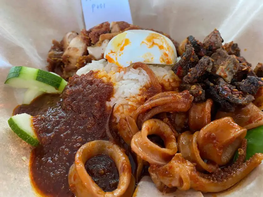 4 Gerai Padu Di Kubah Ria Kuching Yang Anda Mesti Cuba